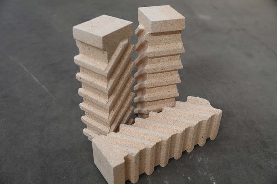 comprare 1700 gradi per l'ancoraggio del mattone 85% Al2O3 Alto alluminio basso porosità mattone online manufacture